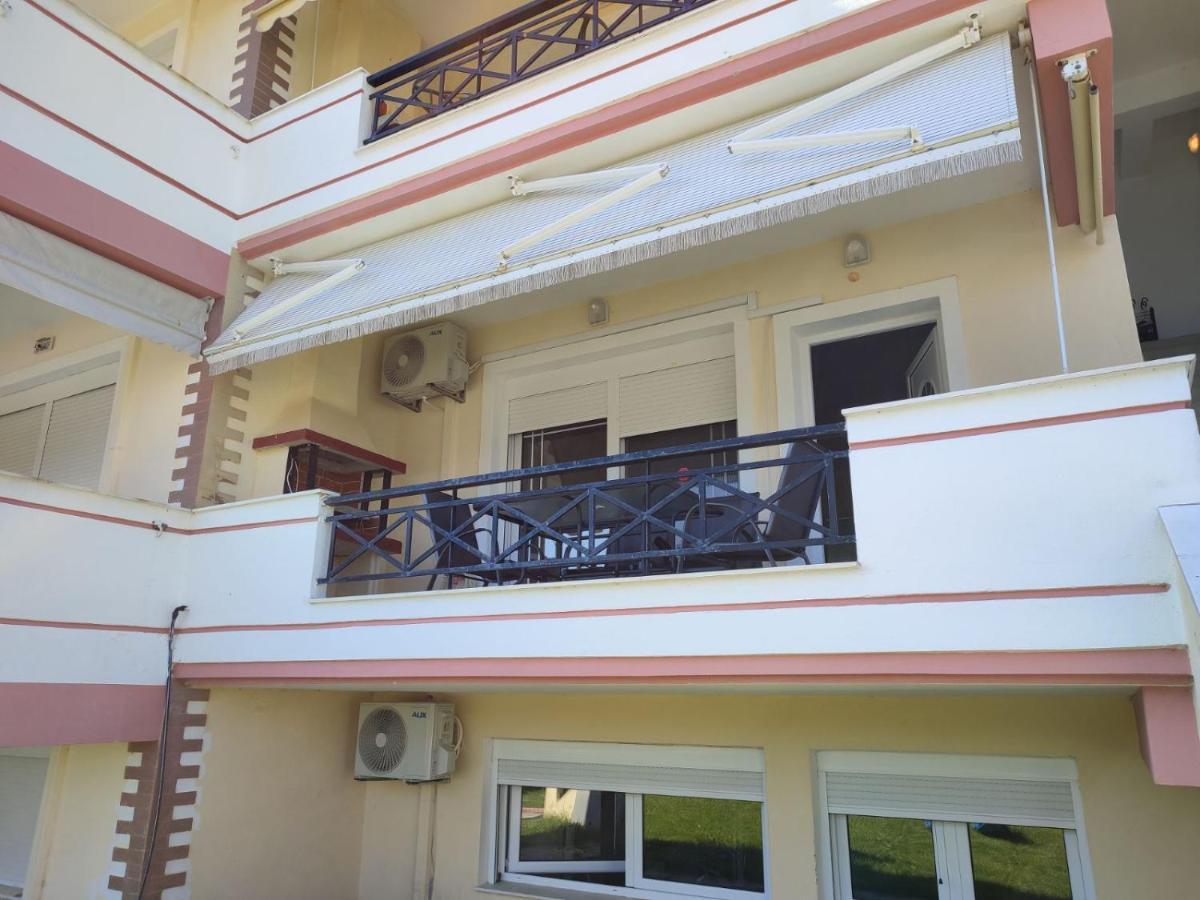 Apartmán The Twelve In Iraklitsa Nea Iraklitsa Exteriér fotografie