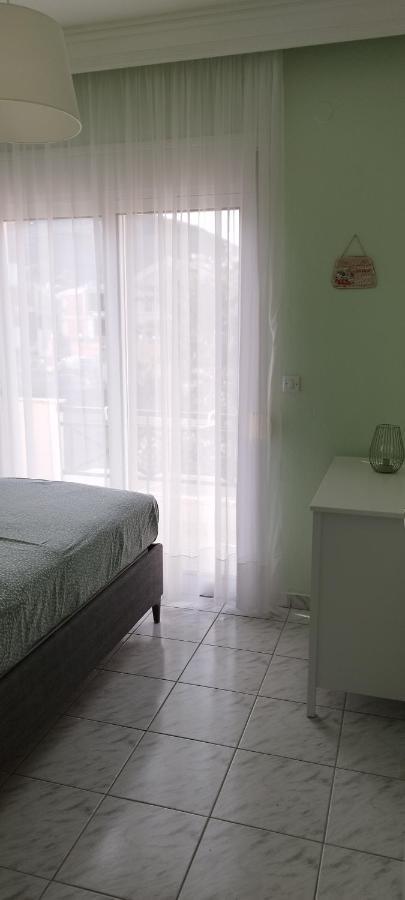 Apartmán The Twelve In Iraklitsa Nea Iraklitsa Exteriér fotografie